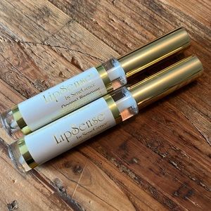2 - Lipsense OOPS REMOVERS NWT -sealed